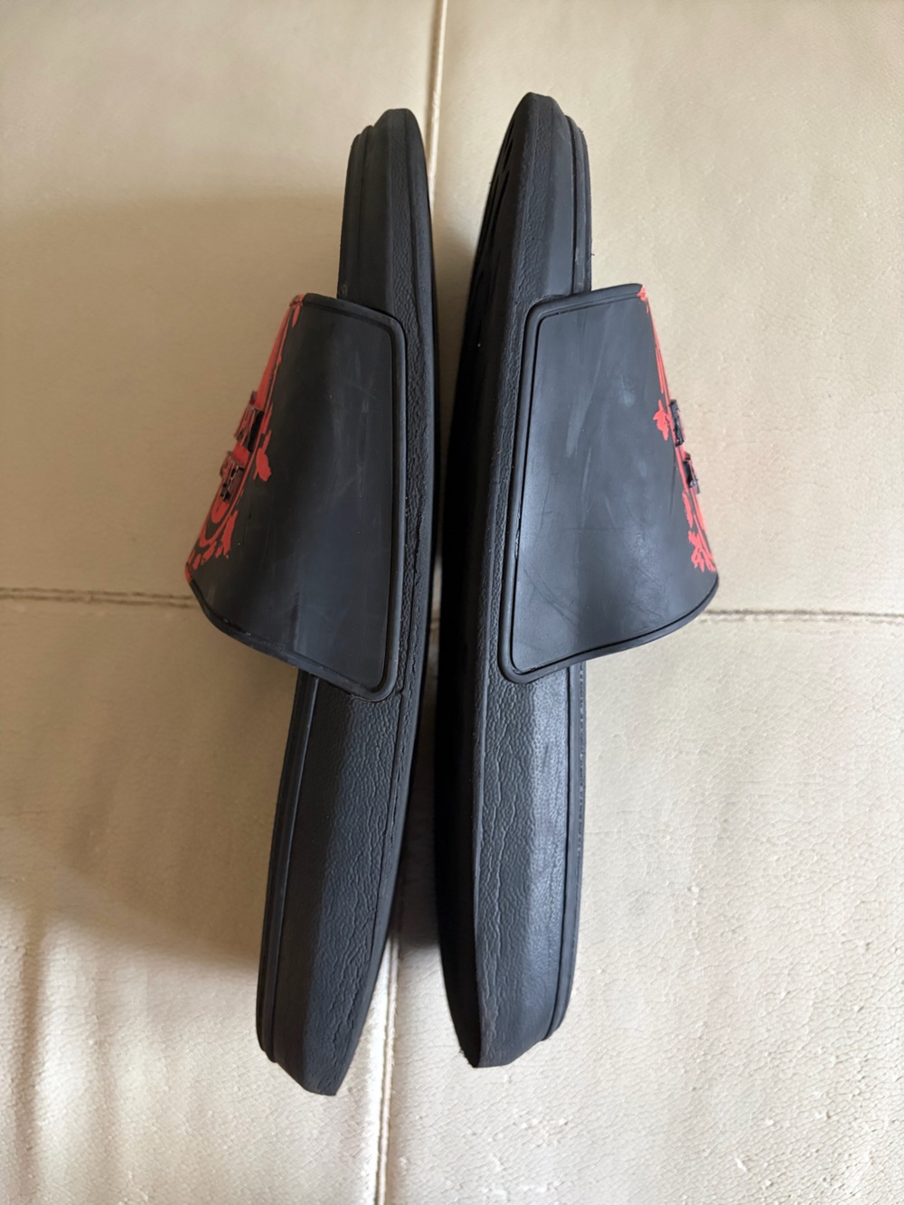 Alexander McQueen Black Slides with Red Graphic Logo - Picture 4 of 5
